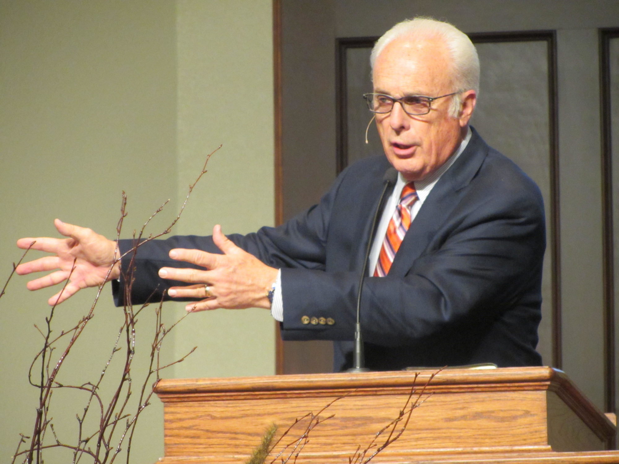 Social Justice and the Gospel: The John MacArthur Controversy